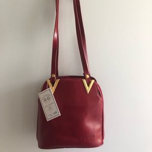 NWT! European red shoulder bag with gold details